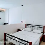 Aparthotel Anna 4*