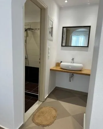 Anna Aparthotel